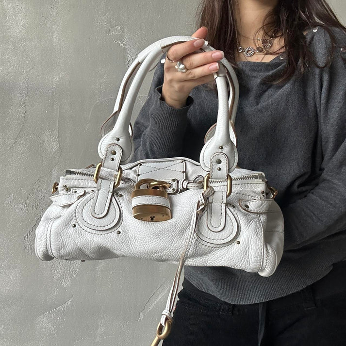 🏵️ Pre-owned Authentic Iconic CHLOE Paddington Bag in white leather🏵️