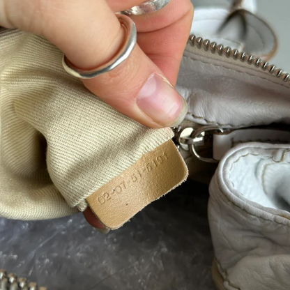 🏵️ Pre-owned Authentic Iconic CHLOE Paddington Bag in white leather🏵️