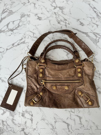Genuine Pre-Owned Balenciaga City Medium size brown