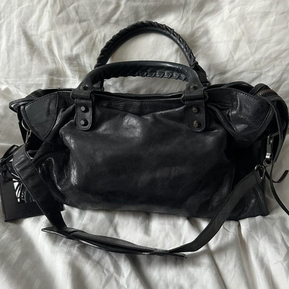 🏵️ Pre-owned Authentic vintage balenciaga city bag 🏵️