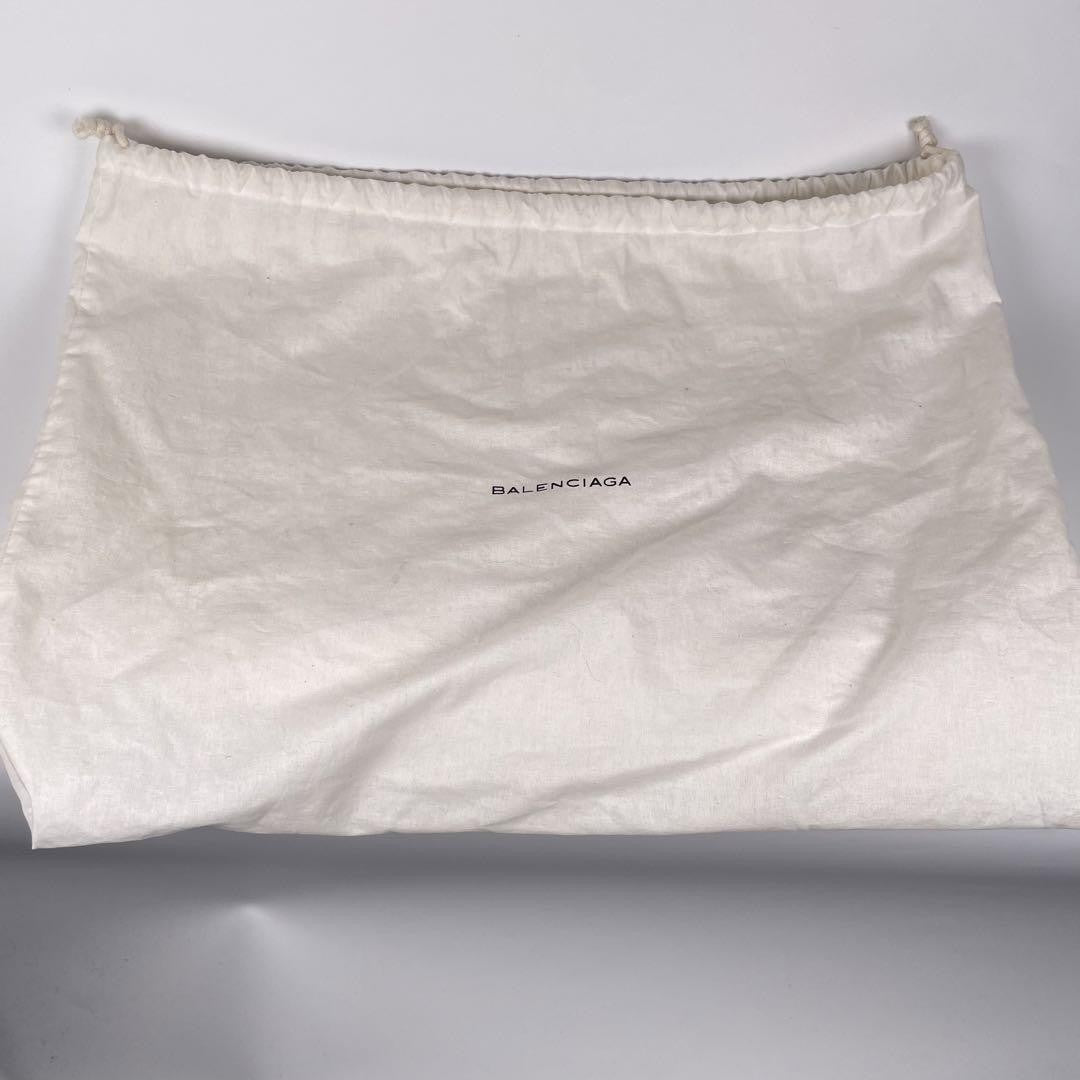 Genuine Pre-Owned Balenciaga Hand, shoulder bag gray leather