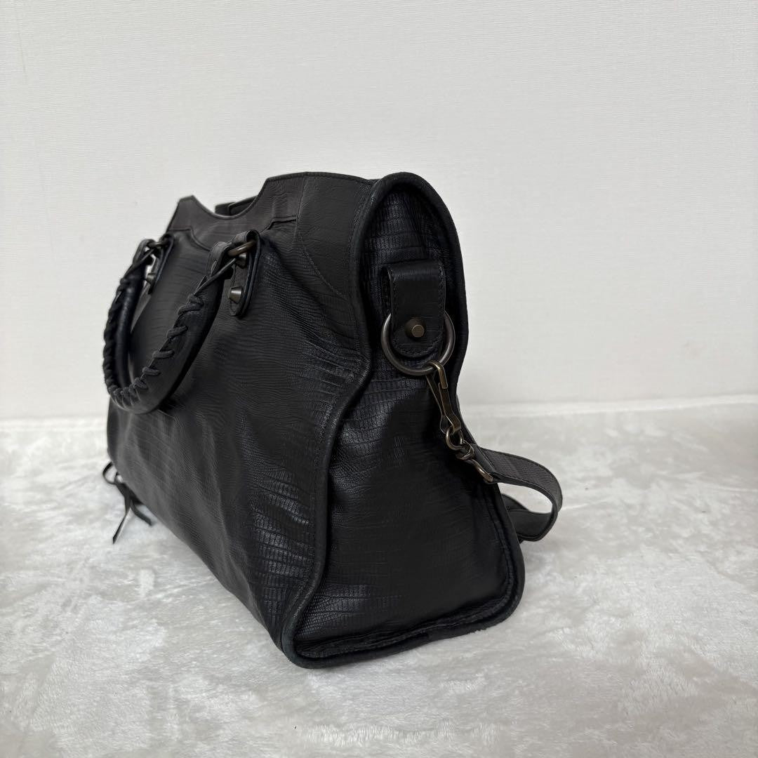 Genuine Pre-Owned Beautiful BALENCIAGA The City Bag Embossed Black Shoulder