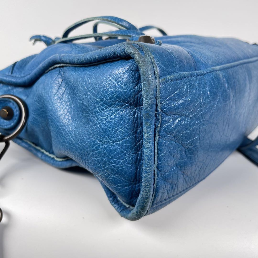 Genuine Pre-Owned Balenciaga Hand, shoulder bag blue leather